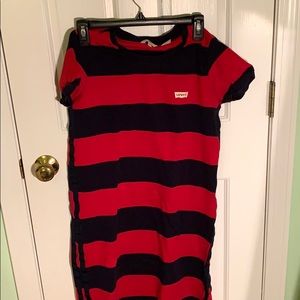 super cute levi’s t shirt dress, only worn once.